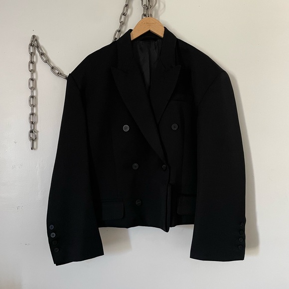 Balenciaga Double-breast Folded Blazer. - Picture 5 of 13